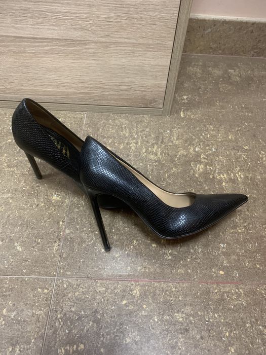 Чисто нови обувки!