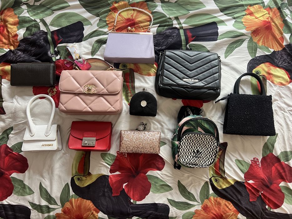 Jacquemus, Armani Jeans, Parfois, Adidas, Chanel