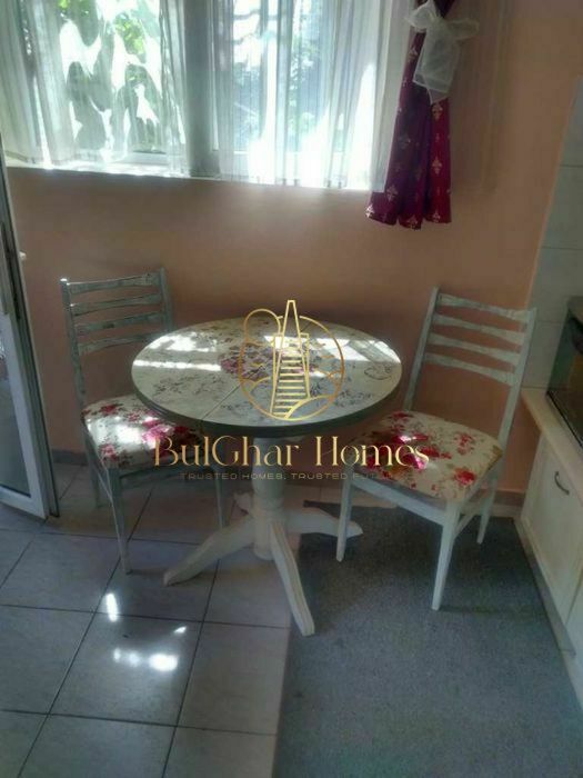 Дава се под наем Двустаен апартамент в Варна, Колхозен пазар - 45 кв.м за 278.97 € - Снимка #3