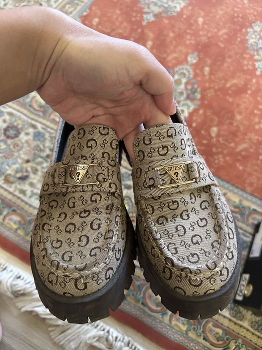 Лоферы Guess оригинал