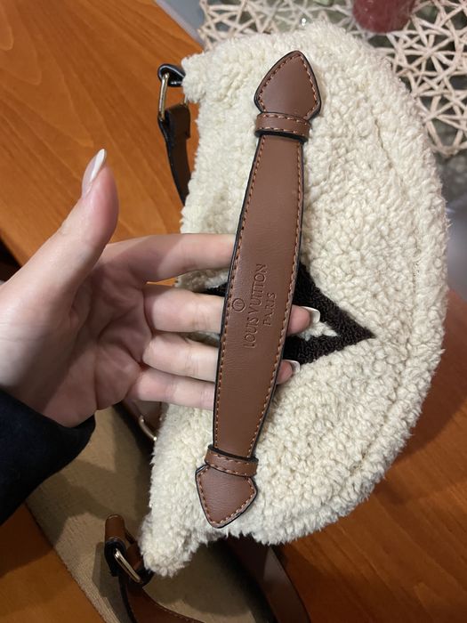 Дамска чанта Louis Vuitton