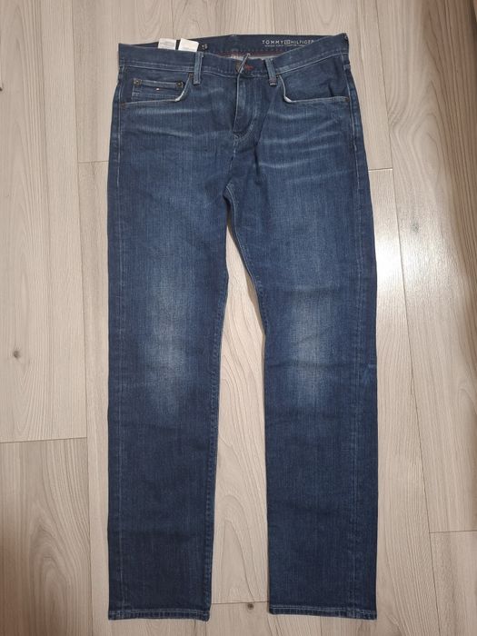 Blugi Tommy Hilfiger