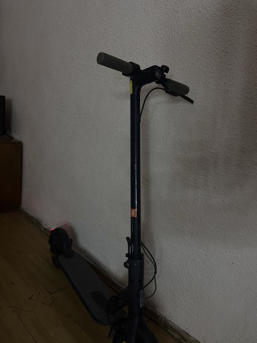 Xiaomi Mi Electric Scooter