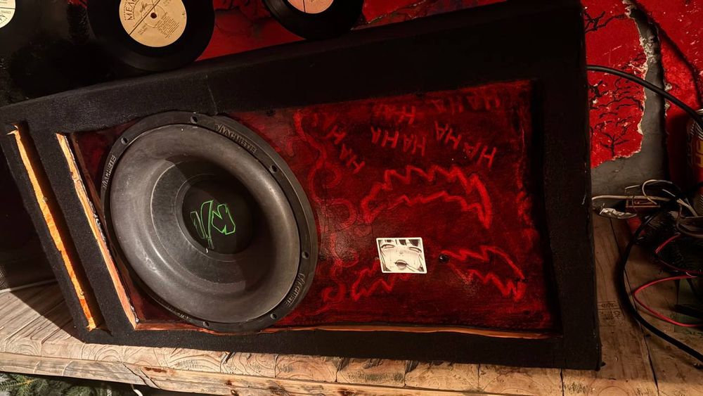 Продам мачета двенашка