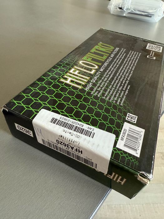 Въздушен филтър за мотор Suzuki 600 750 GSXR 2011-2017 Hiflo HFA 3620