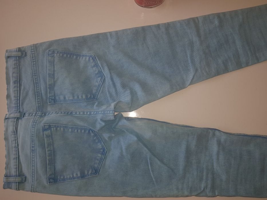 Дамски дънки слим модел