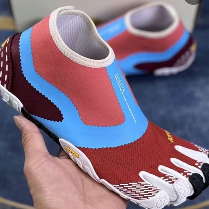 Спортивна обувь 5 пальцев продам