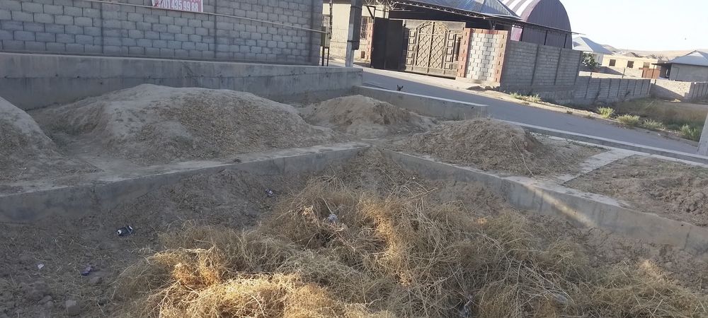 Фундаменті бар ұзыннан жер сатылады.