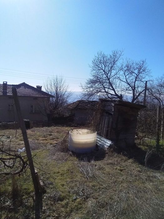 Селска къща близо до Севлиево