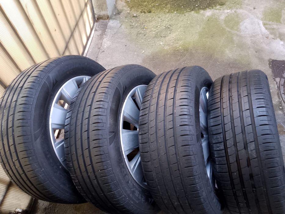 Vand 2 seturi roti opel 205/55/R16 (anvelope +jante) vara/iarna