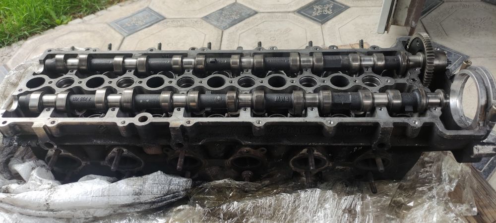 Продам головку на BMW  M57 n2