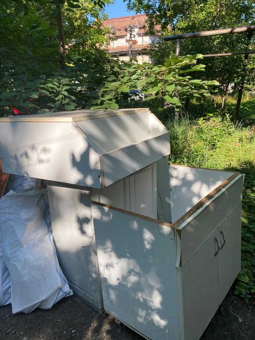 curatenie apartamente sau spatii comerciale , evacuare moloz