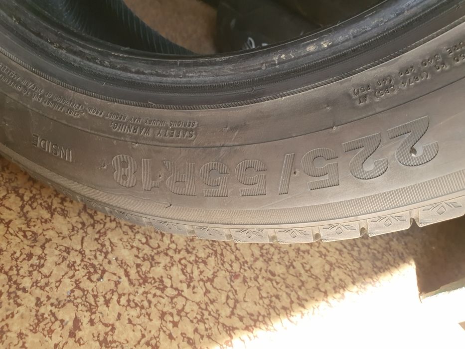 Авто гуми 225  55  18 2 бр.
