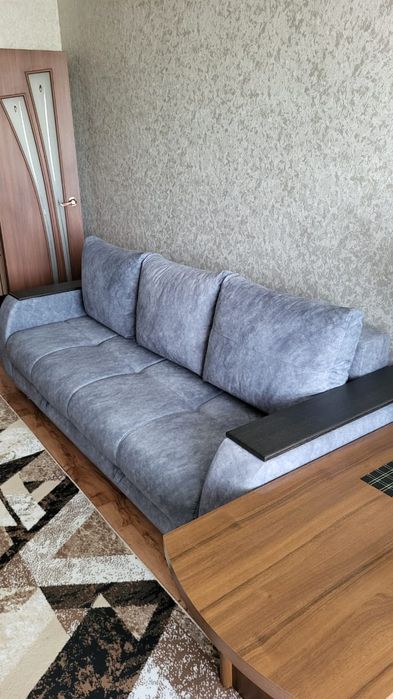 Продам диван и кресло