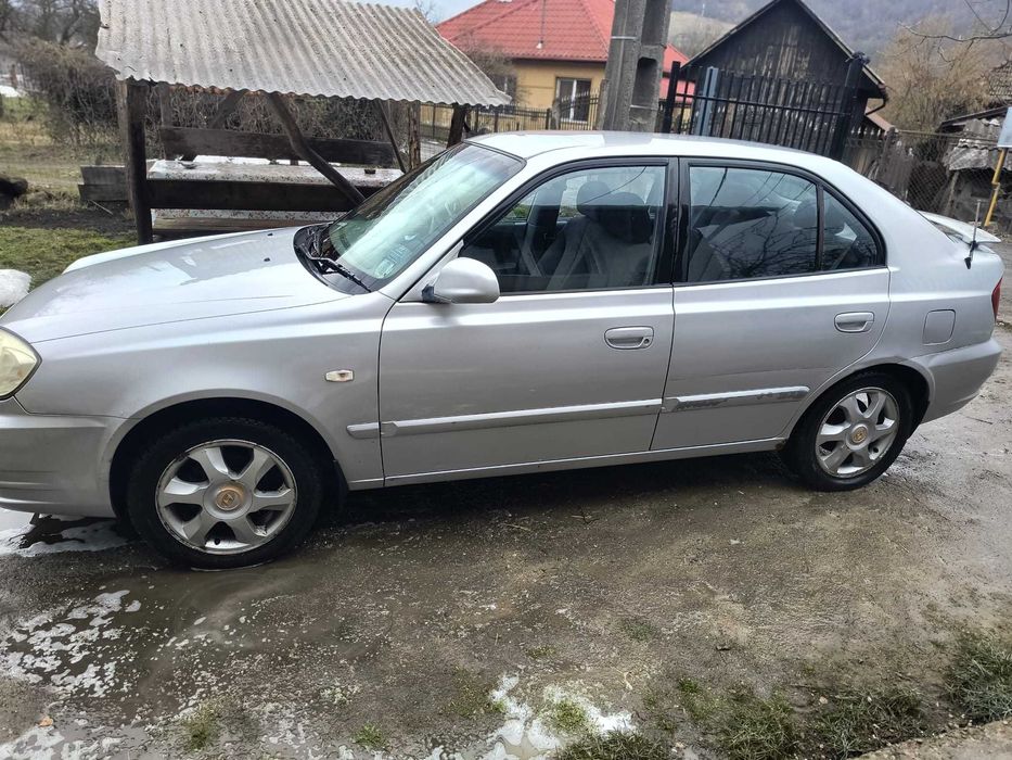 Hyundai Acent 2005