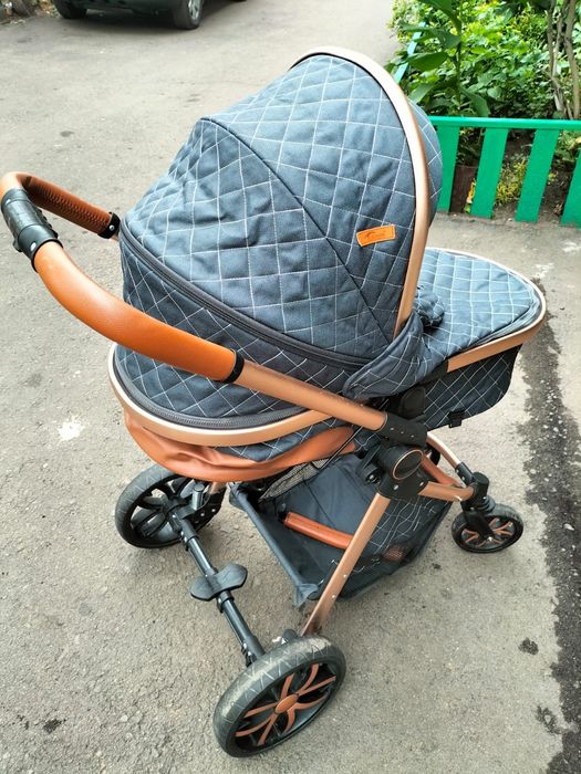 Продам коляску хорошего качества