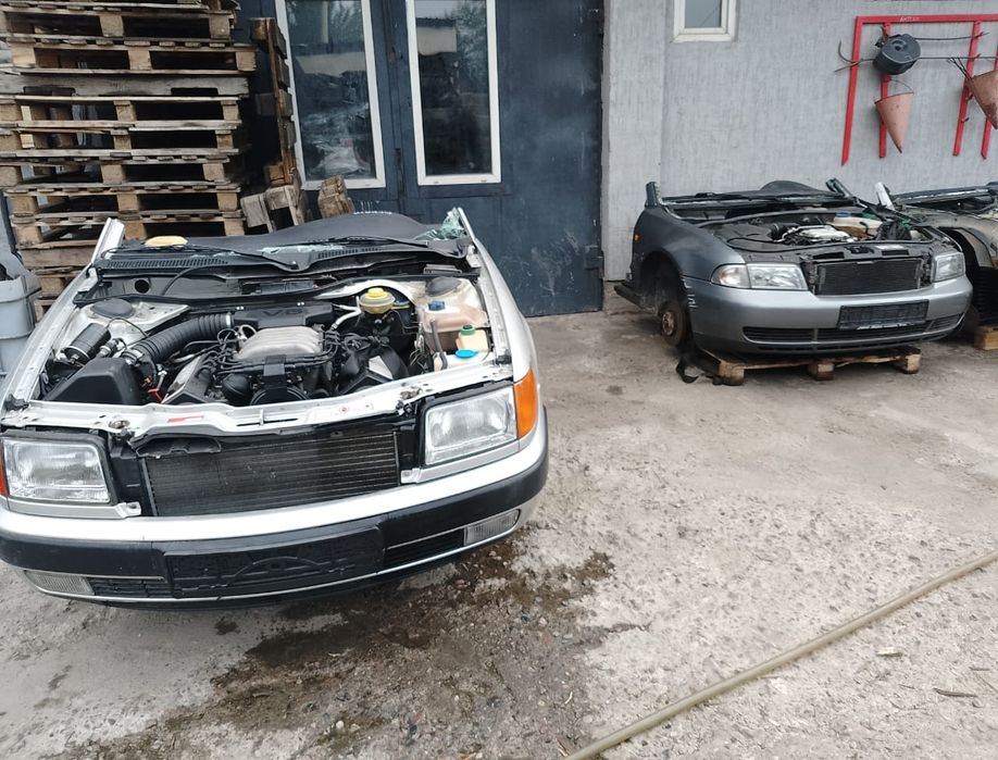 Авто разбор Ауди Мерседес.