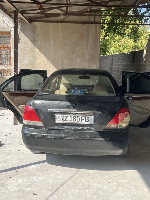 Nissan sonig 2005 yil