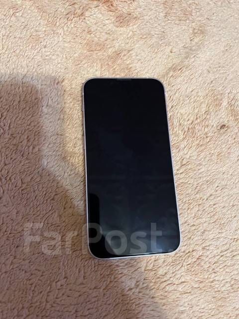 Продам iPhone 13 mini 128 ГБ в отличном состоянии