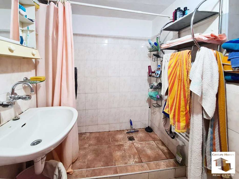 Продава се Къща в с. Столът, Област Габрово - 220 кв.м за 1132 €/кв.м - Снимка #7