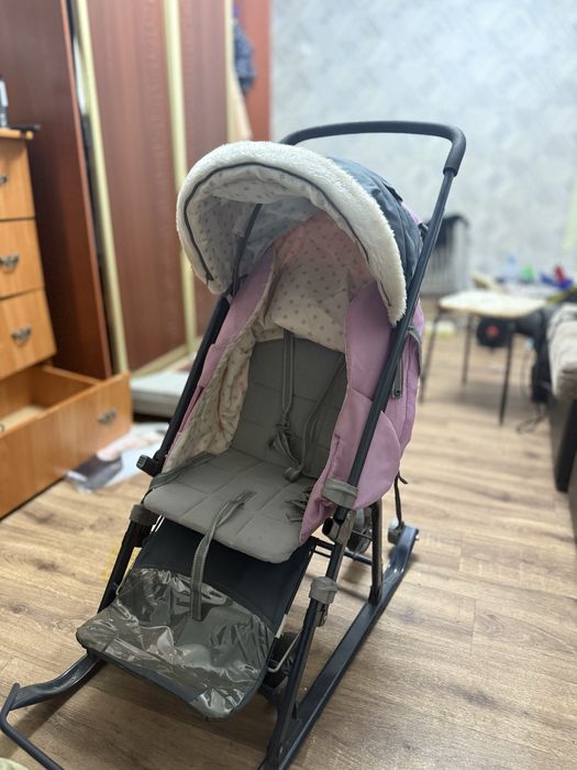 Продам санки коляску