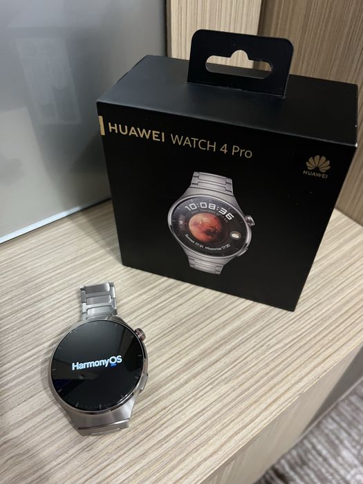 Huawei Watch 4 pro, titan, safir. Cutie