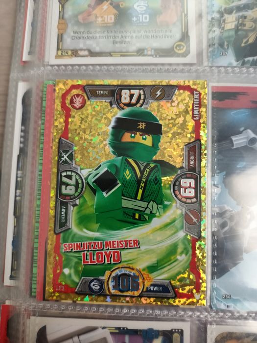 Album Panini Ninjago Seria 3 90% complet