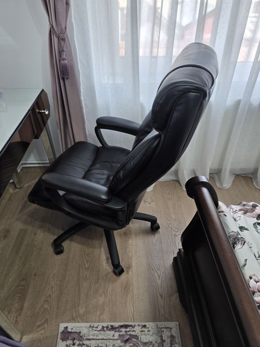 Vand scaun directorial imitatie piele