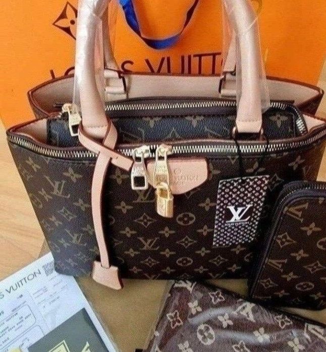 Geanta /set LV,model office+esarfa cu 2 fete+portofel,curea detasabila umăr, saculet, etichetă