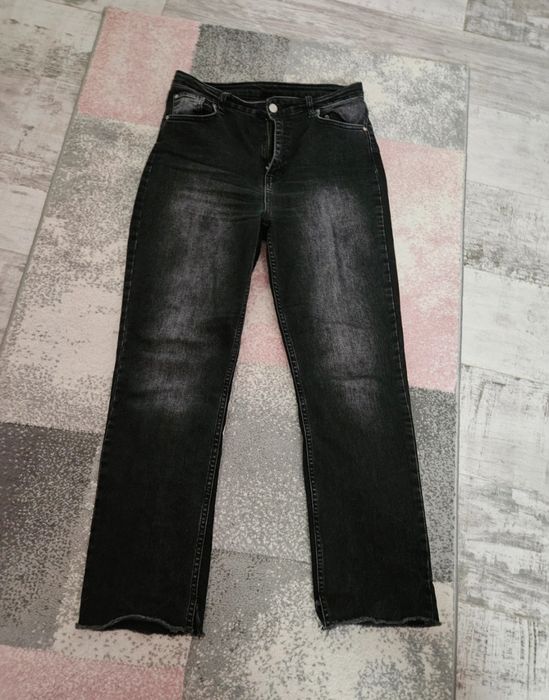 Blugi drepți gri/negru 40