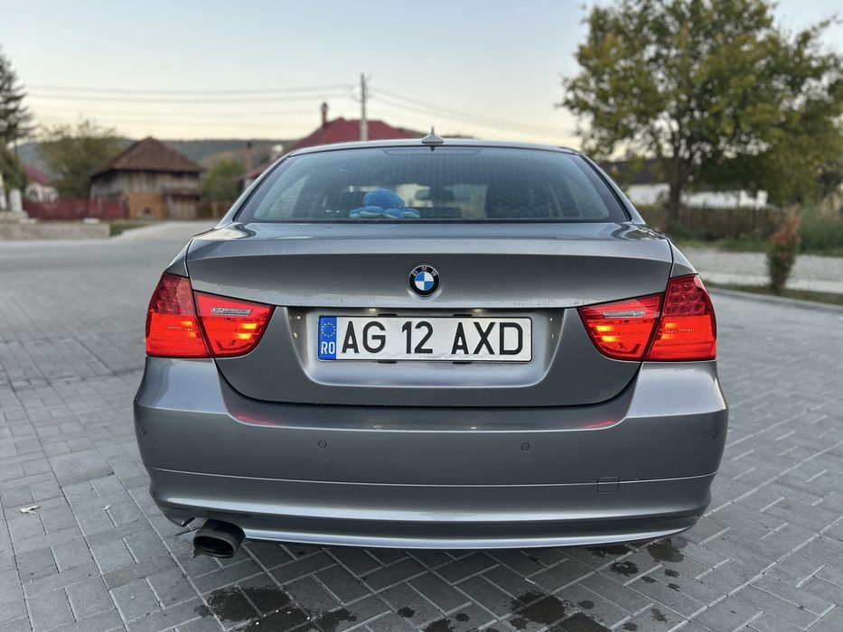 BMW Seria 3 2010 — imagine 3