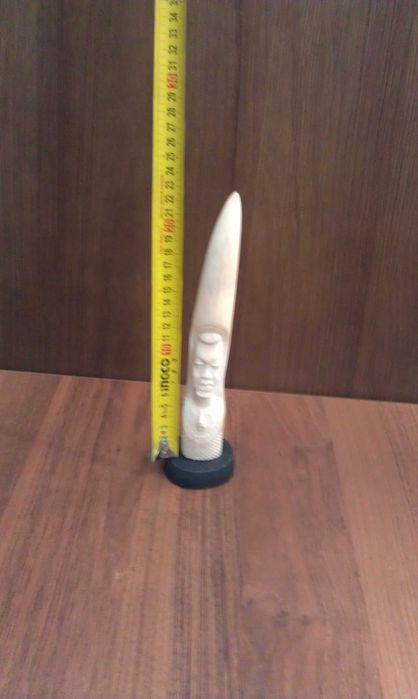 Статуэтка из слоновой  кости