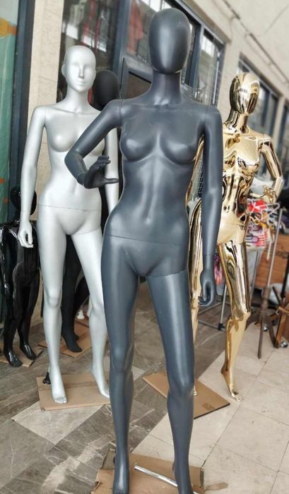 Maniken super sifatda