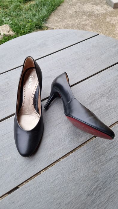 Patofi noi de piele nr. 38