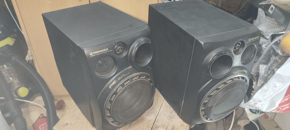 Продавам тонколони Pioneer S - P460