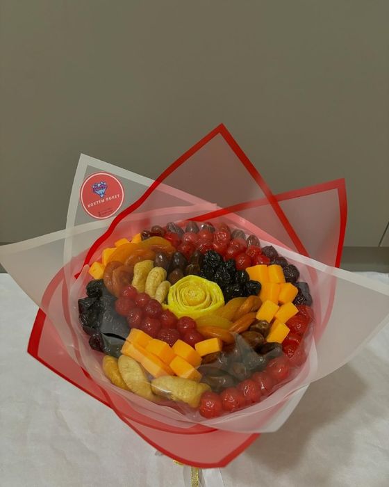 Букеты из сухафрукты