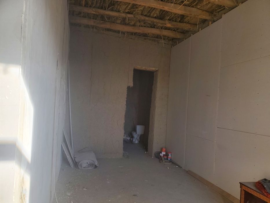 4 xonali uy sotiladi