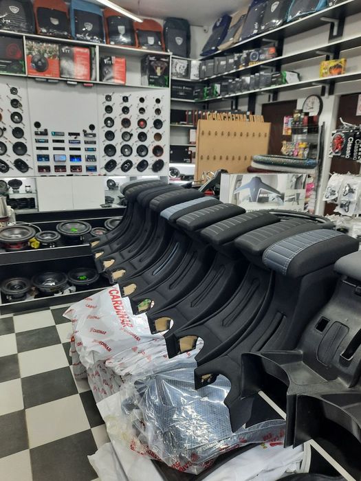 Мошинага бар сотилади