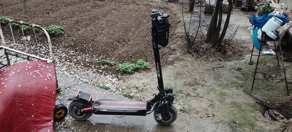 Продаю состояния нормальный дифектов нев