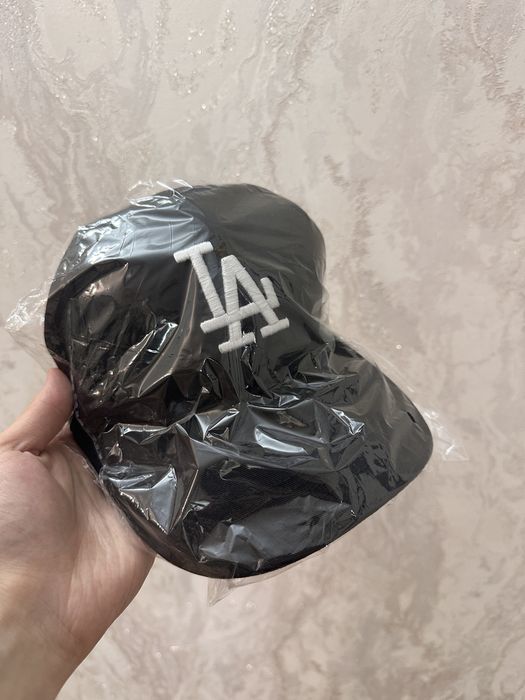Кепка LA (новая)
