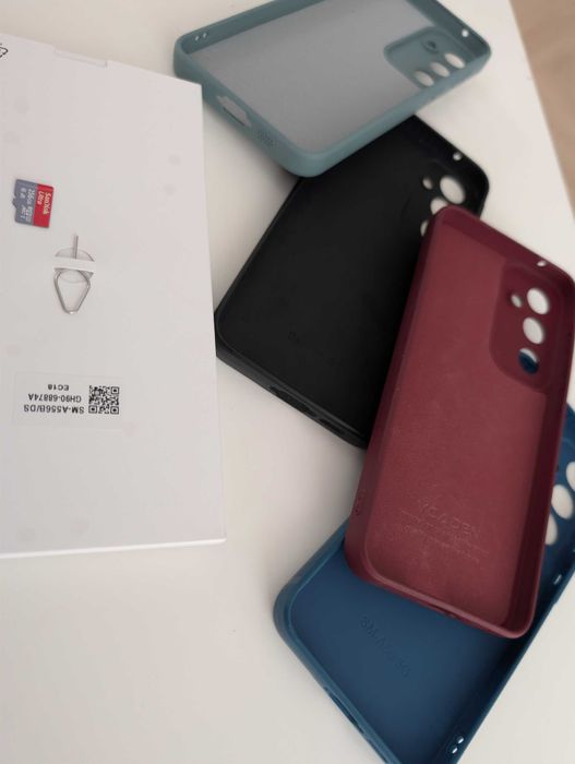 Перфектен Samsung Galaxy A55 5G 8GB/128GB Navy + комплект