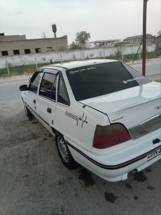 Sarvar bilan aloqaga chiqing