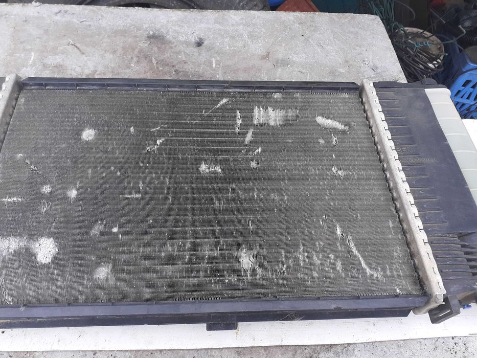 Воден радиатор за bmwe34