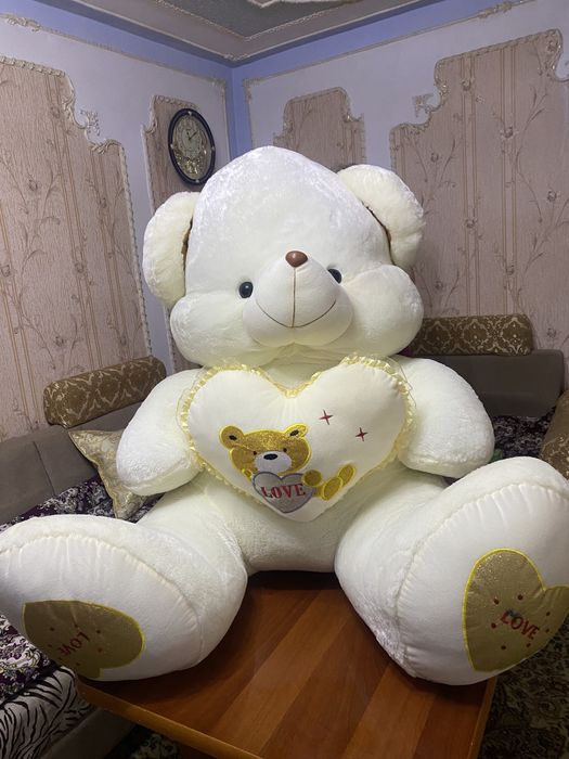 Плюшевый медвежонок