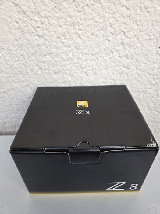Nikon Z8 garantie 3 ani
