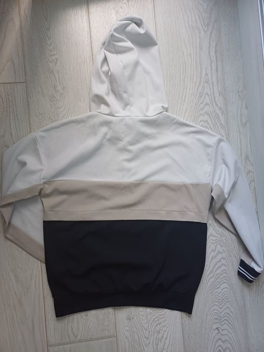 Блуза за момиче.