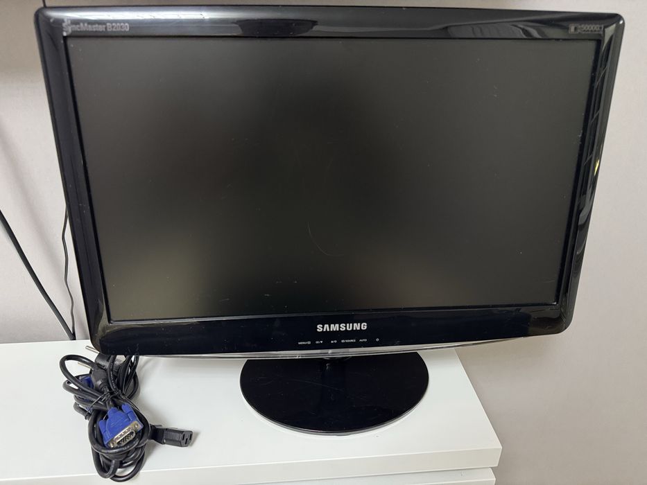 Монитор рабочий Samsung B2030N