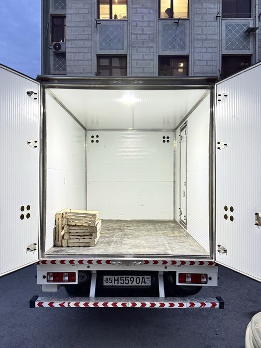 Karry янги мошина сотилади