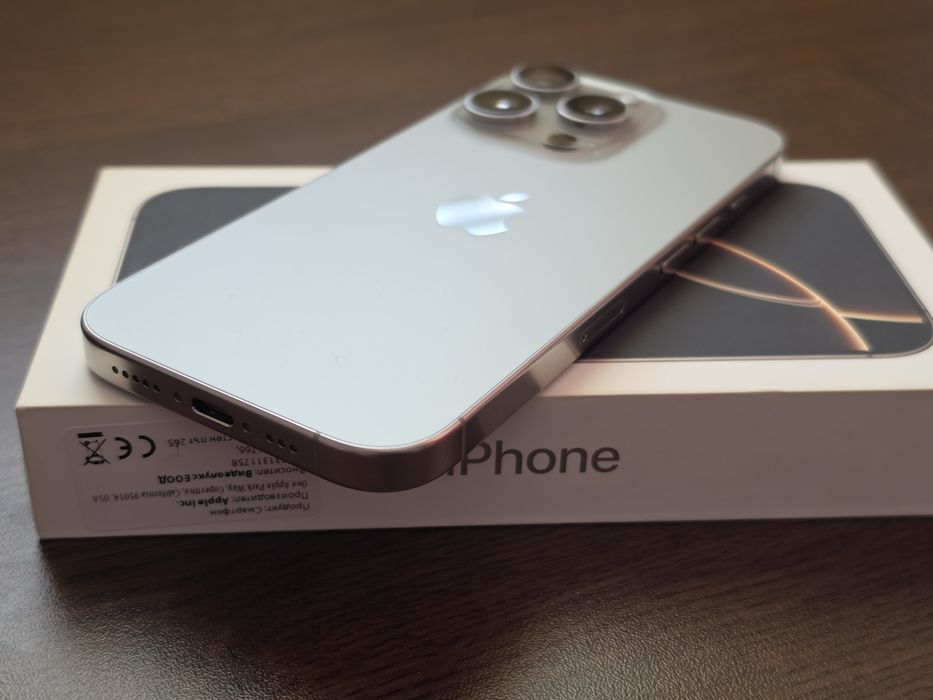 iPhone 16 Pro 512GB Natural Titanium