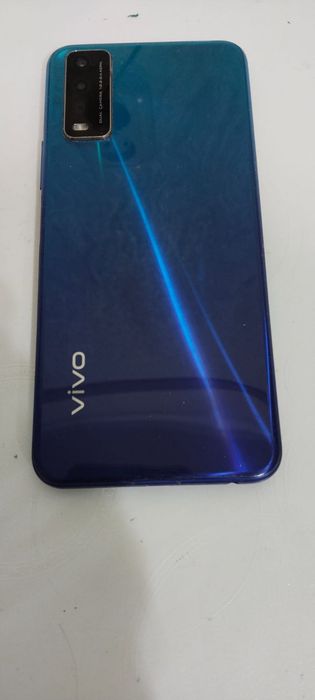 Продается телефон VIVO Y12s